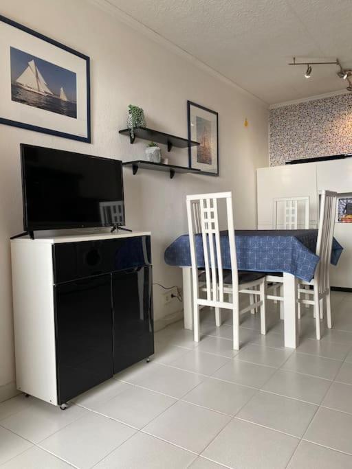 Bord De Mer, Terrasse, Tout A Pieds คานส์ ภายนอก รูปภาพ