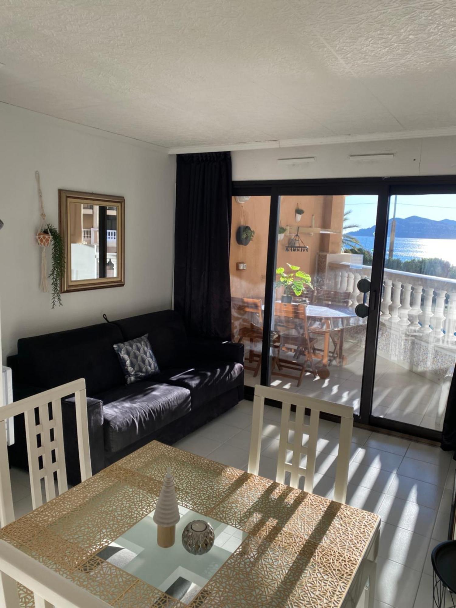 Bord De Mer, Terrasse, Tout A Pieds คานส์ ภายนอก รูปภาพ